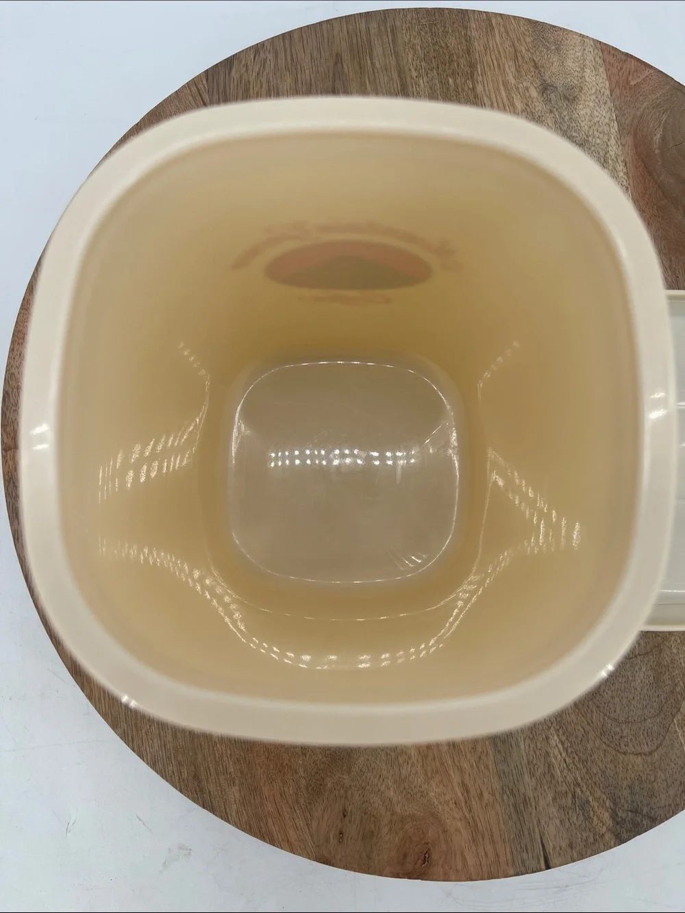 Vintage Rubbermaid Folgers Coffee Servin Saver Container-6 Cups